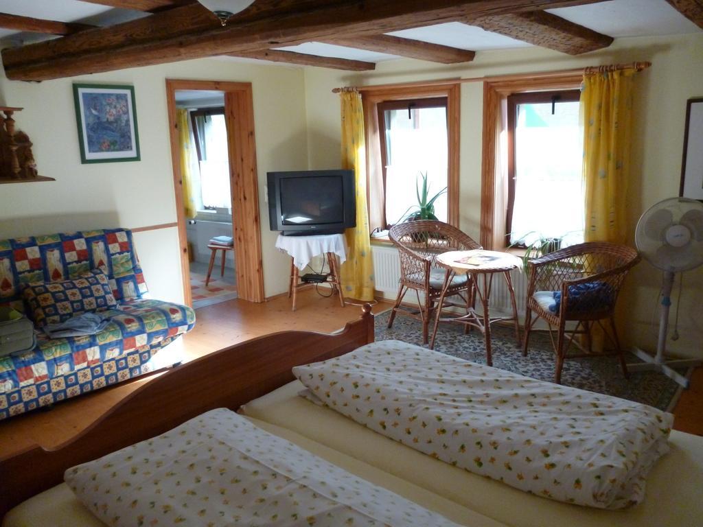 Hotel-Gasthof-Schiff Winterhausen Zimmer foto